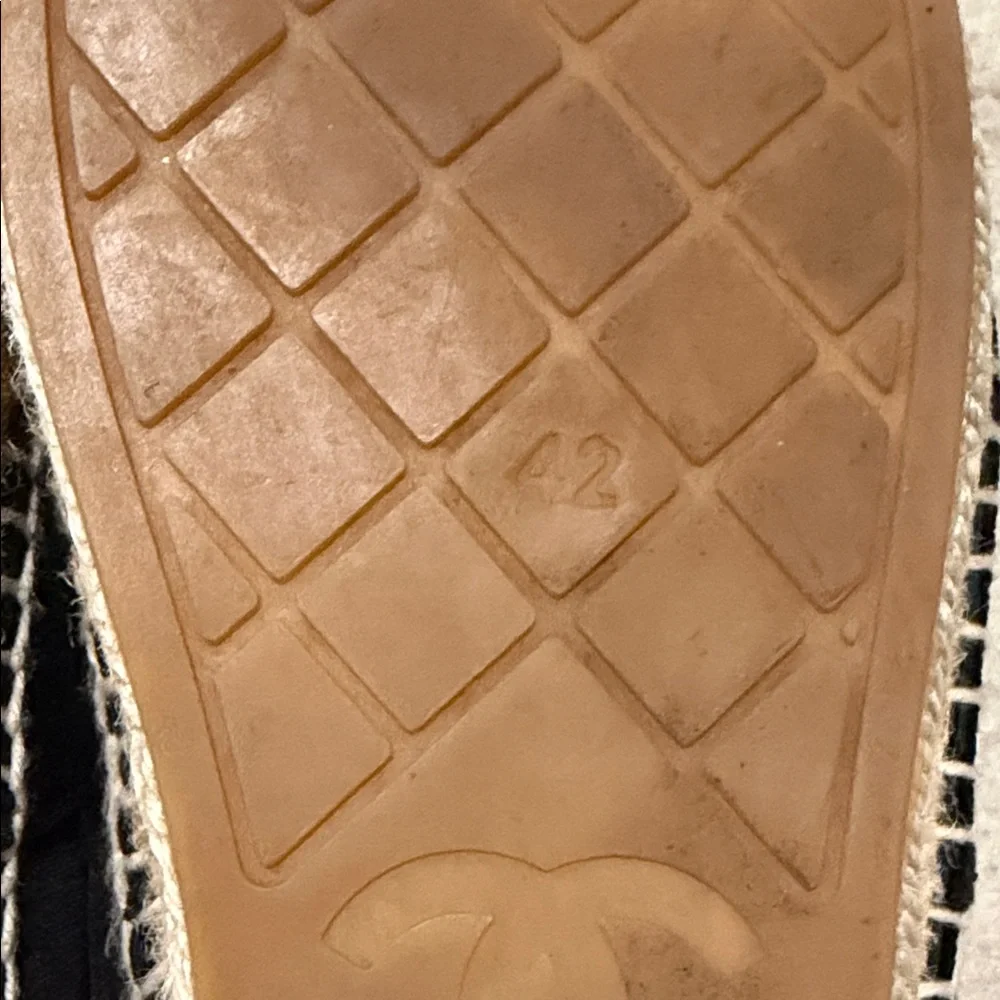 CHANEL Black Suede Espadrilles with Gold Lettering